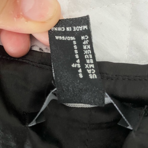 Forever 21 glitter shorts - Picture 4 of 4